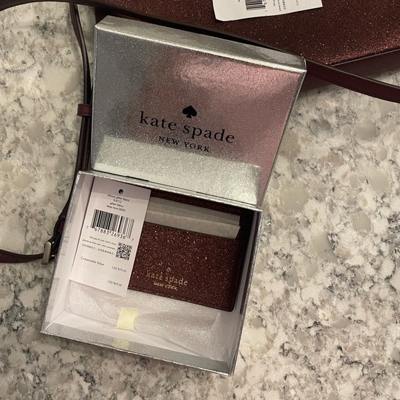 Kate Spade Credit Card Holder with Box - Picture 3 of 3
